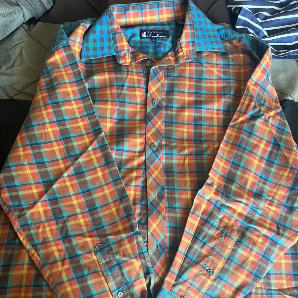 Men’s Button Down Size L